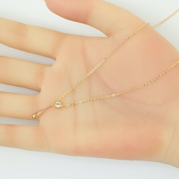 "Minimalist Rose Gold Plated Necklace with Crystal Drop, XPNL0148 - Picture 4 of 13